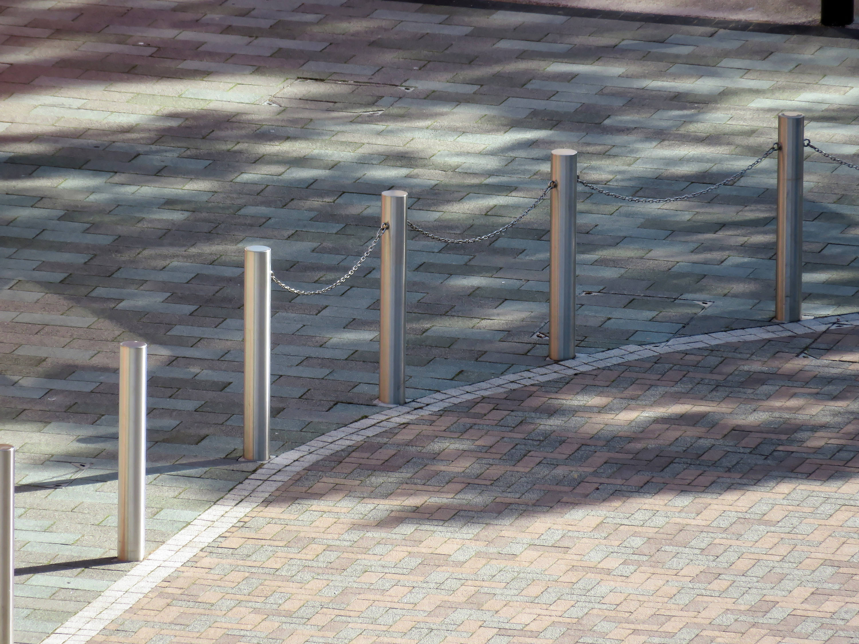 bollards definition