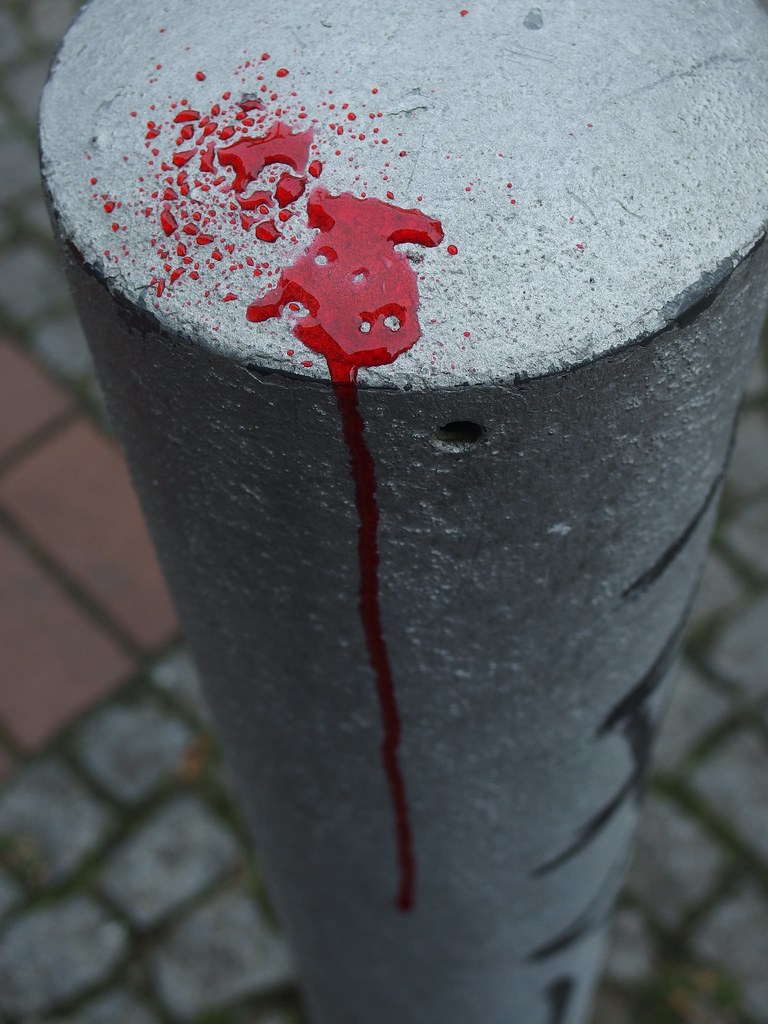 bollards or bollards